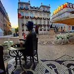 Charming Santos W/ Patio Apartment Lissabon